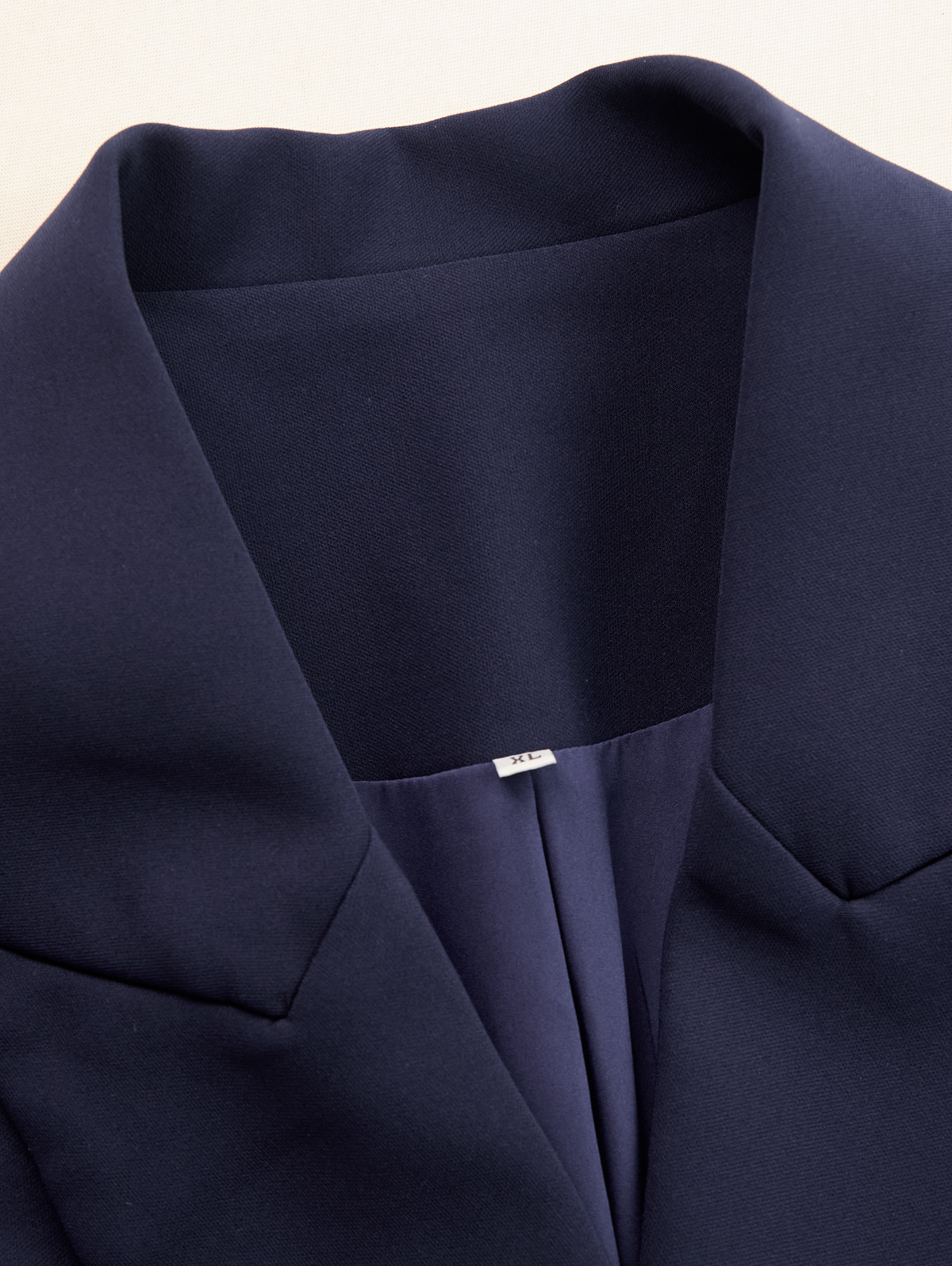 AURORA | Elegante vestido midi estilo blazer