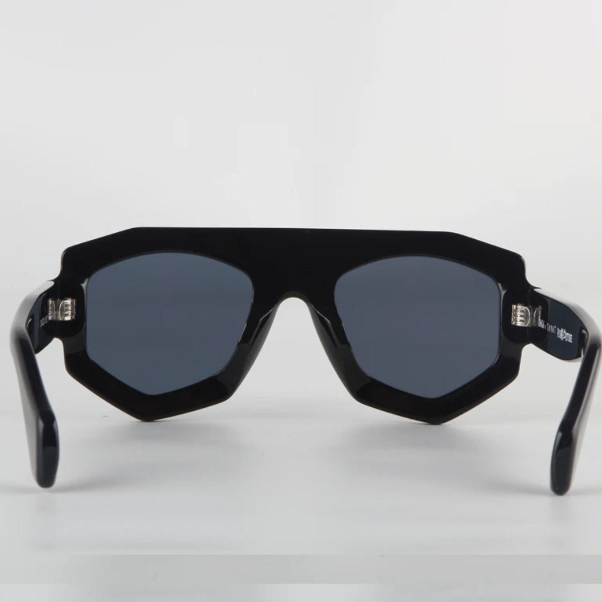 CoutureGrid Shades