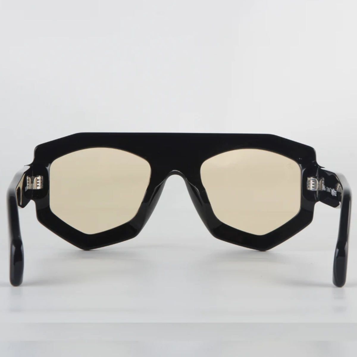 CoutureGrid Shades