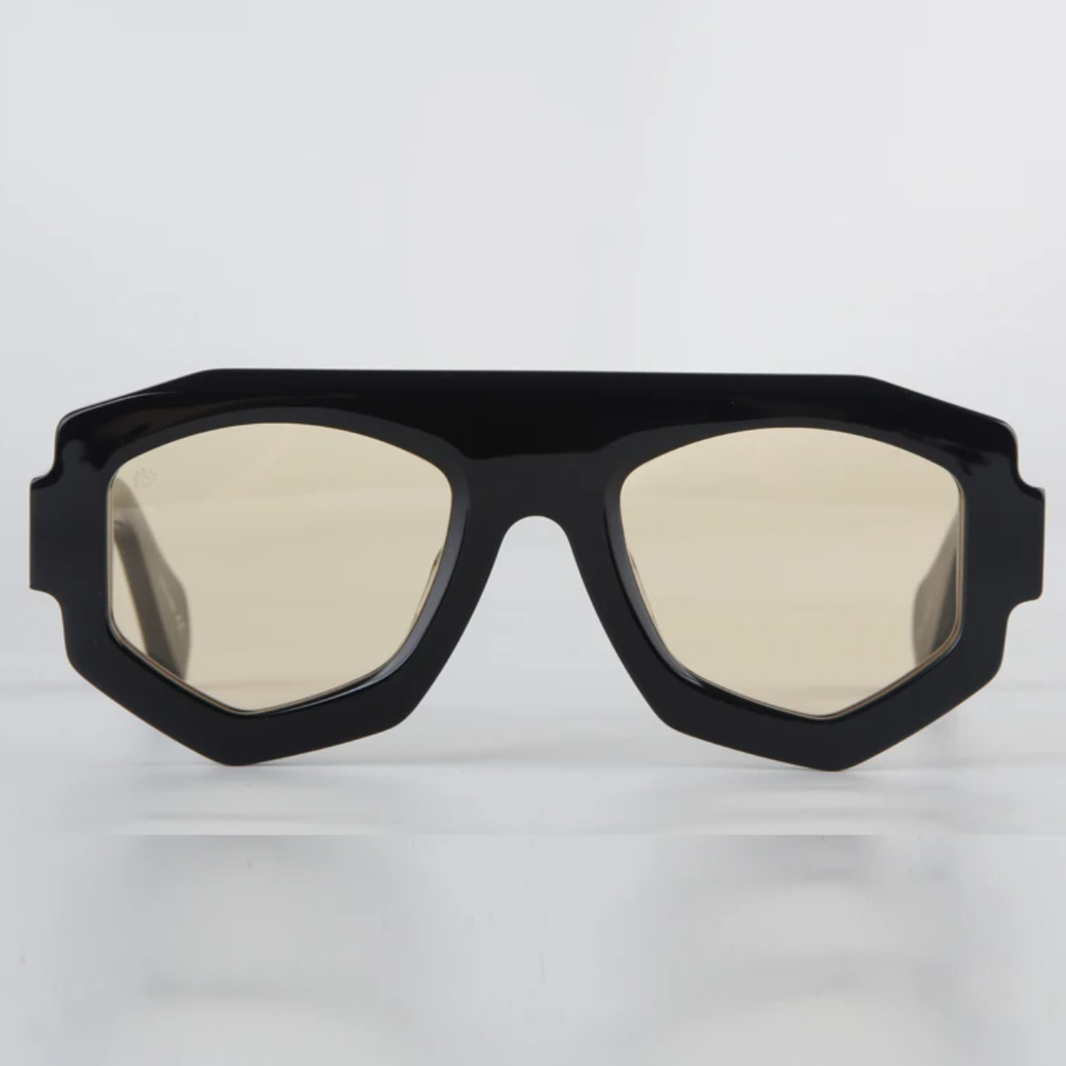 CoutureGrid Shades