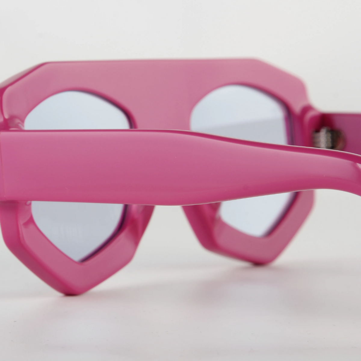 CoutureGrid Shades