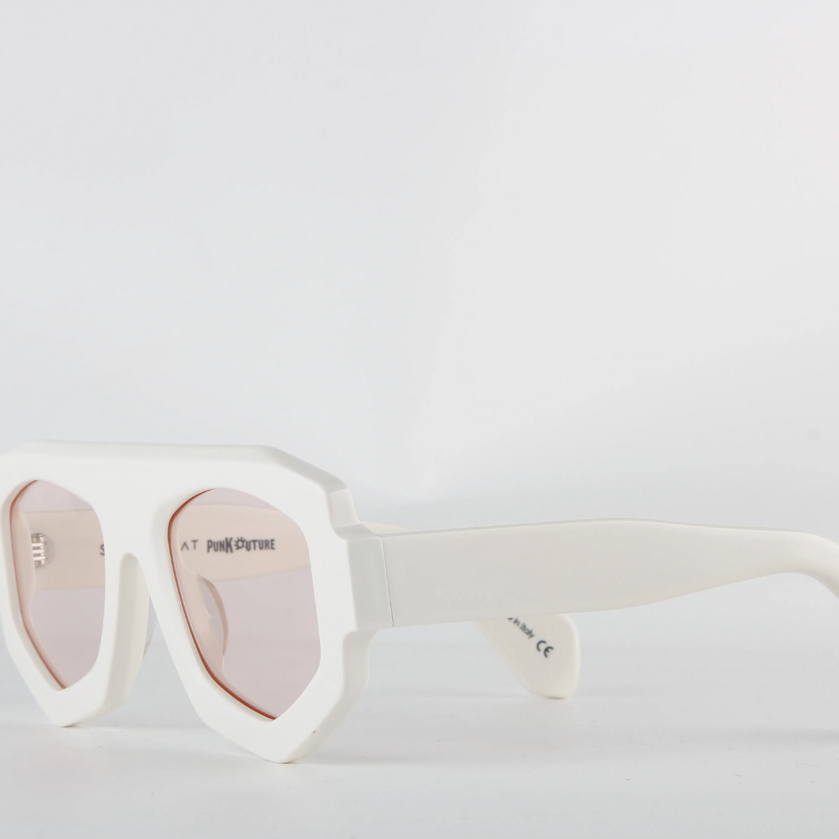 CoutureGrid Shades