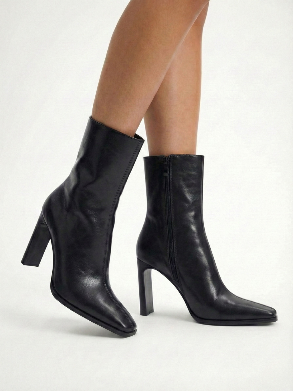 Belfast | Botines negros de cuero sintético con punta cuadrada