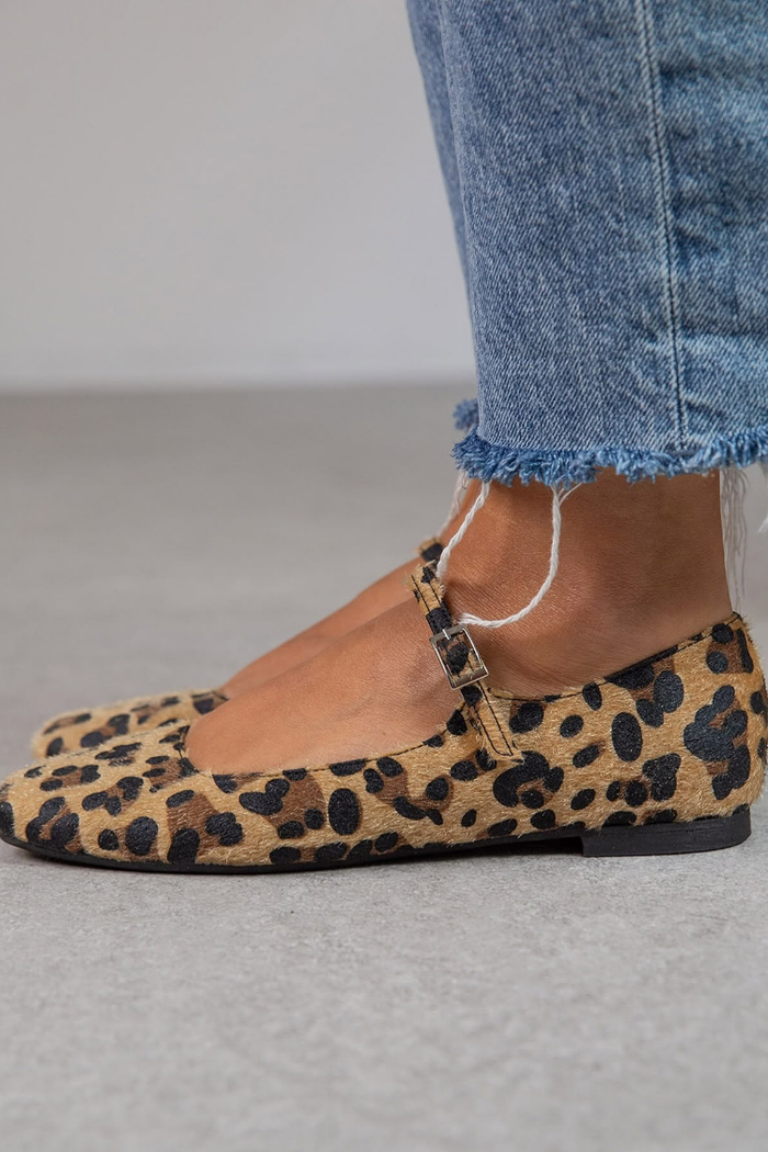Bailarinas Estampado Leopardo con Correa Ajustable