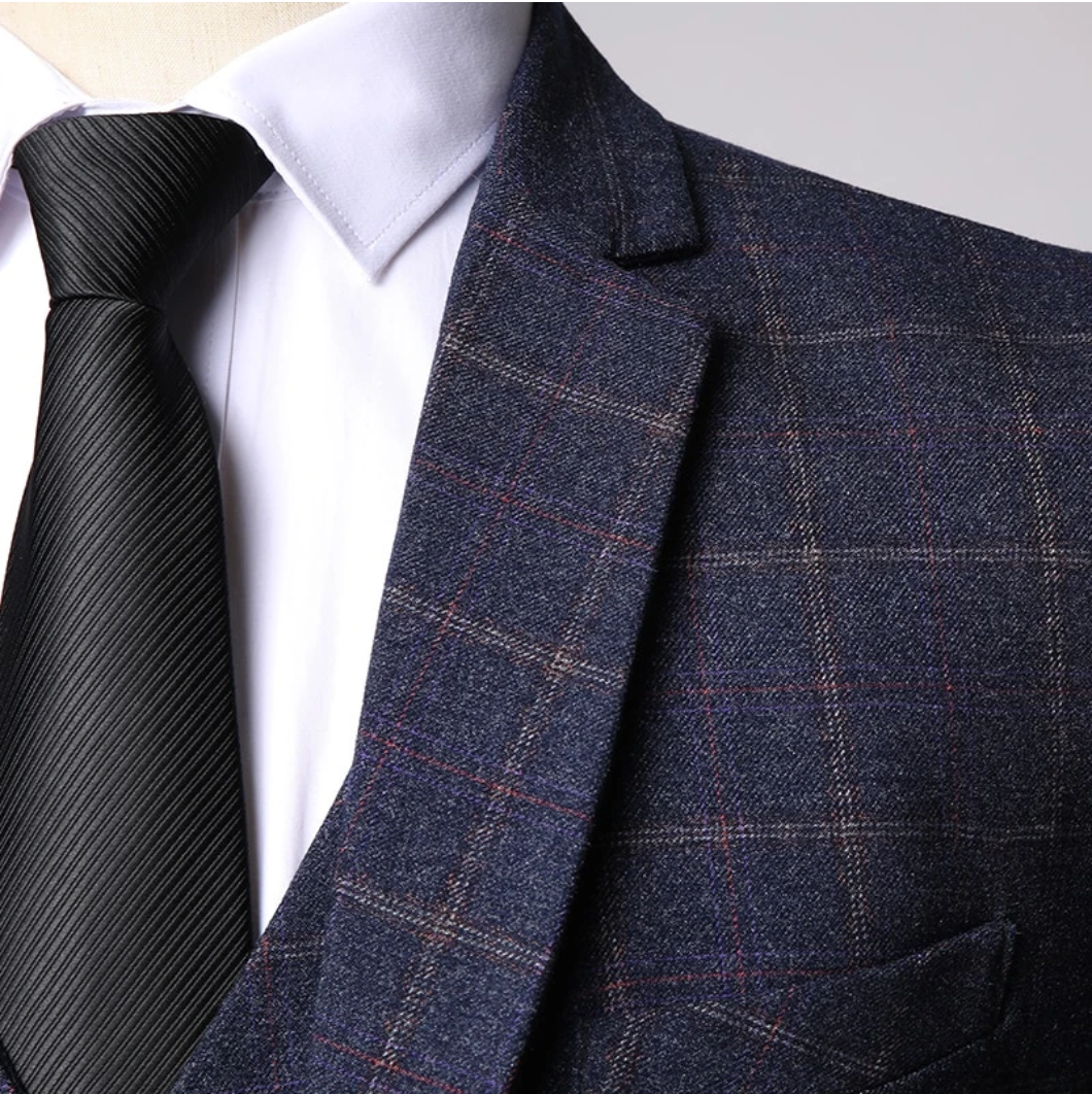 Traje de Tres Piezas Shelby