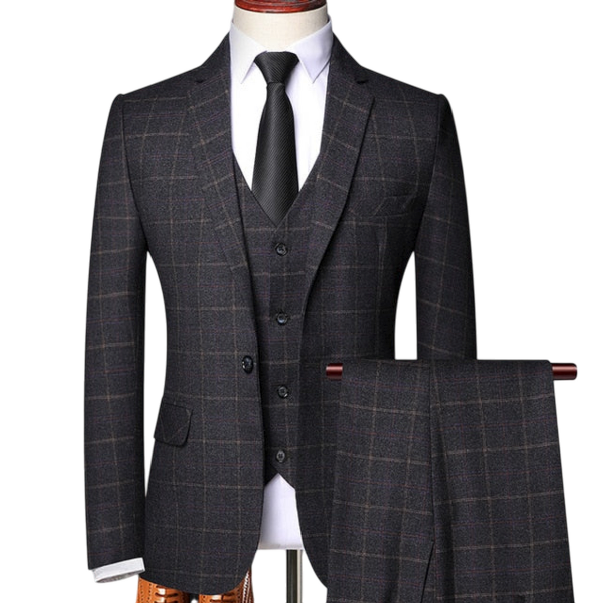 Traje de Tres Piezas Shelby