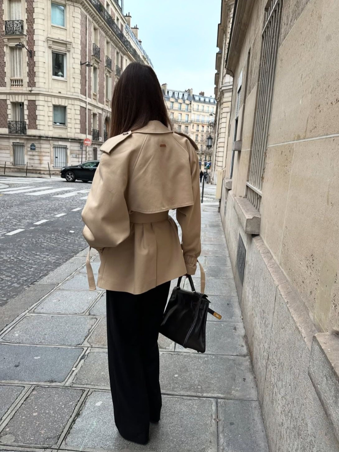 Cath | Gabardina Corta con Cinturón