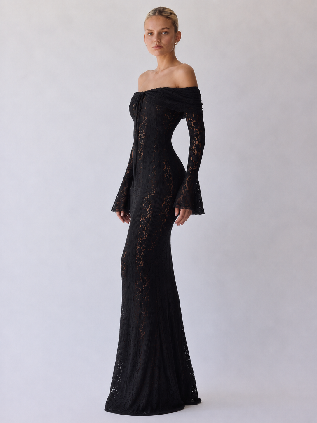 Fleur Vestido maxi de encaje con hombros descubiertos - Negro
