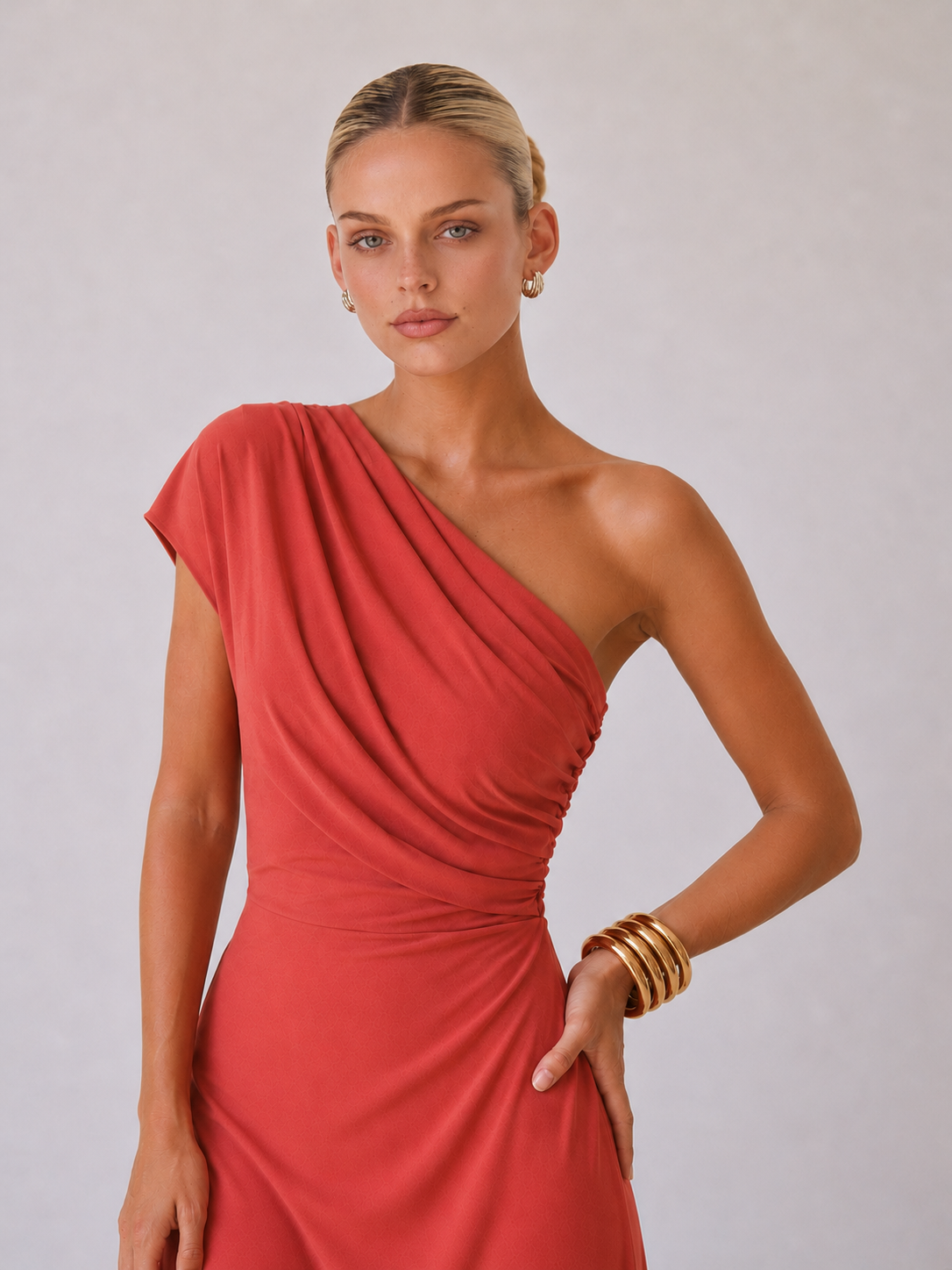 Keira Vestido largo drapeado de un solo hombro - Rojo sandía