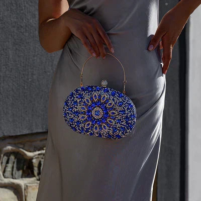 Clutch ovalado de fiesta con cristales — Celeste
