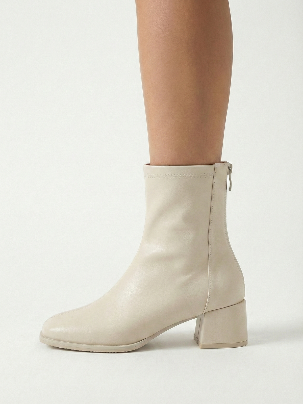 Chelsea | Botines minimalistas con tacón bloque