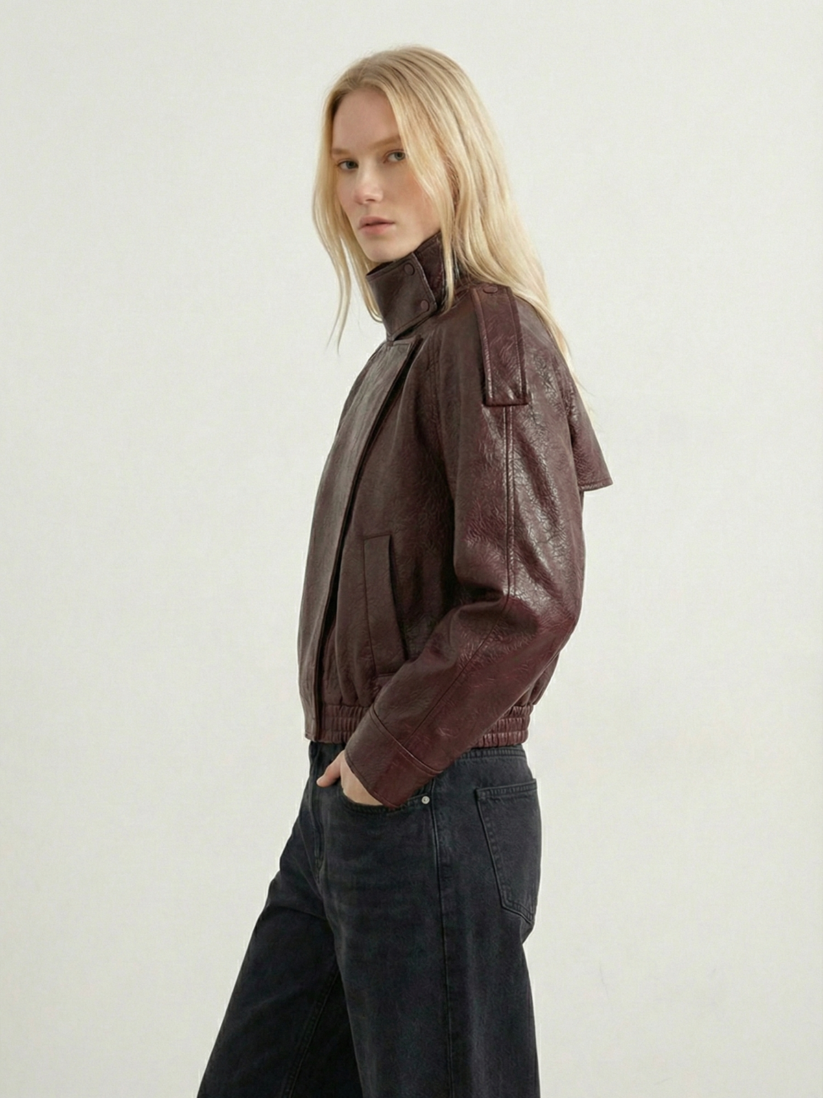 Felicia | Chaqueta oversize de cuello alto de imitación de piel