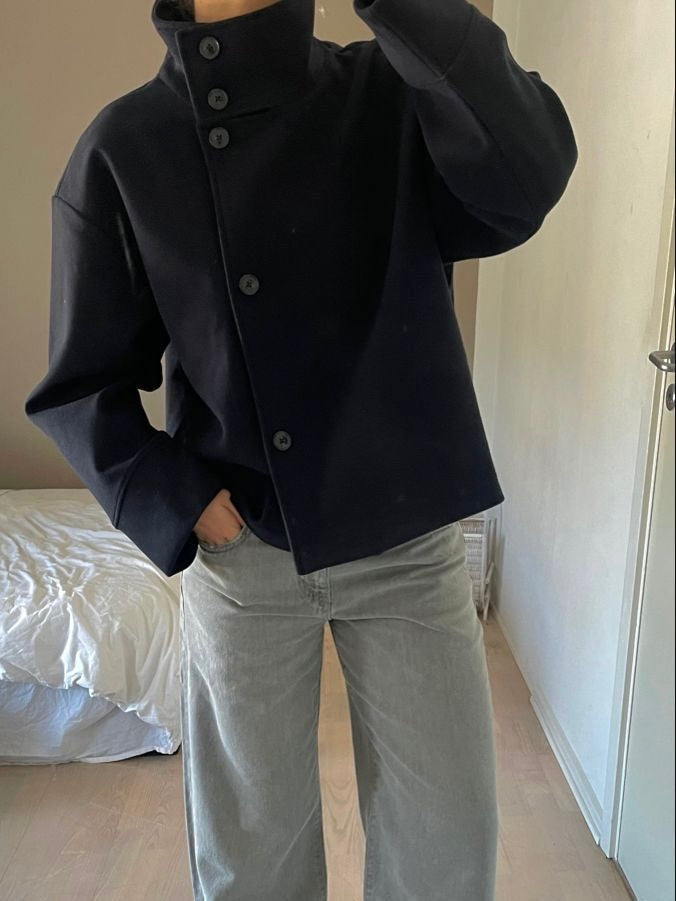 Martha | High-Neck Buttoned Jacket