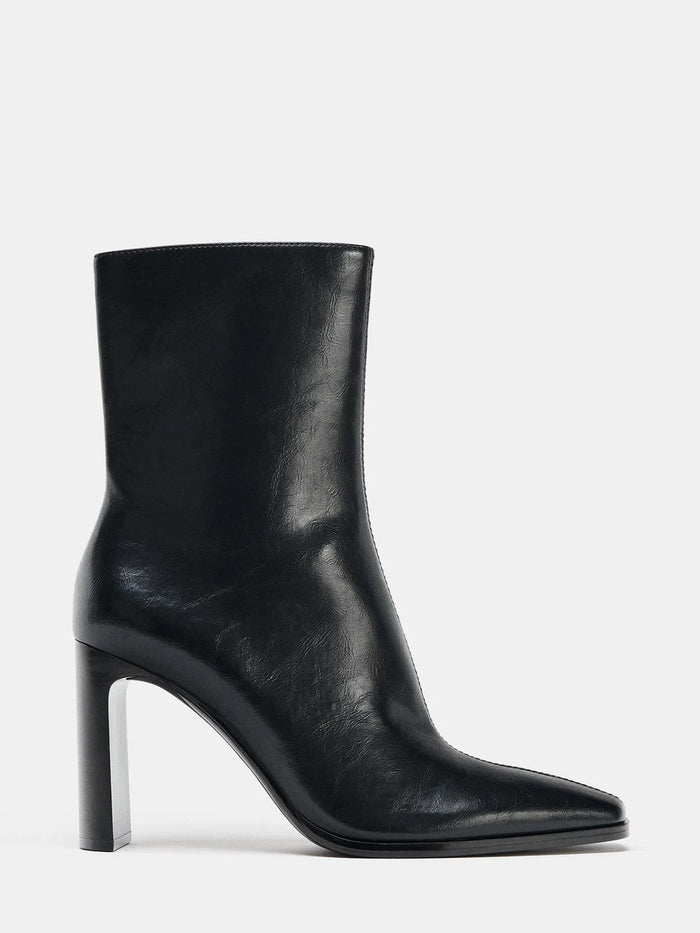 Belfast | Botines negros de cuero sintético con punta cuadrada