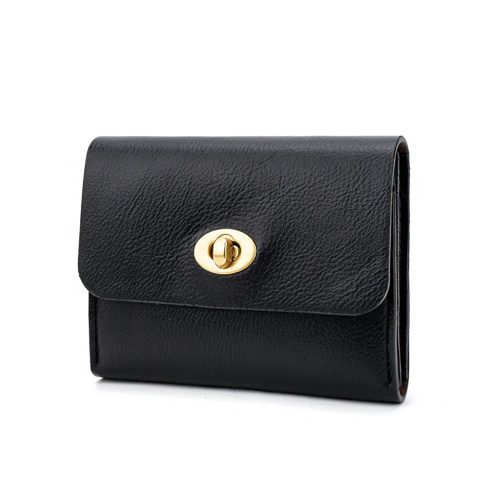 Billetera de mujer minimalista en marrón