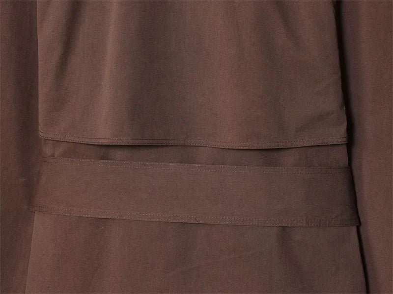 Alicia | Abrigo corto de doble botonadura con cinturón